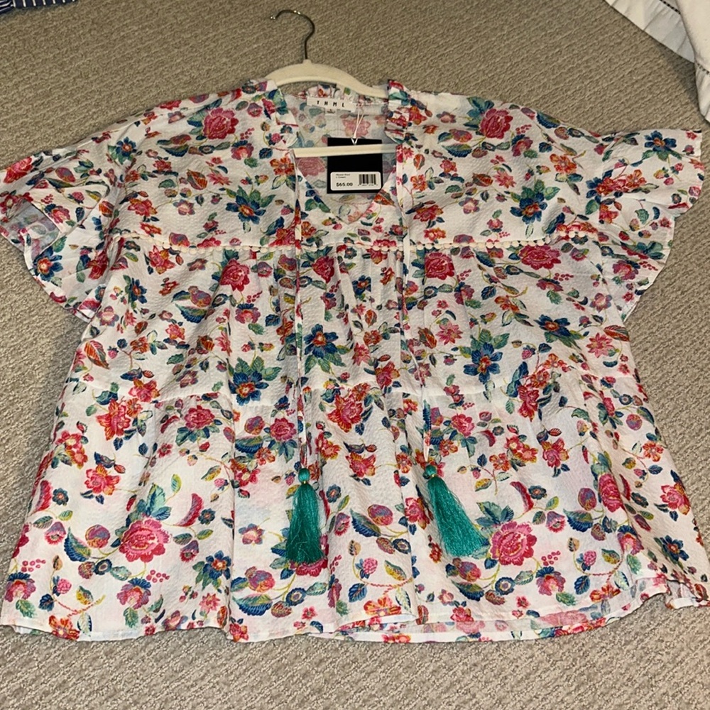 Boutique floral print top